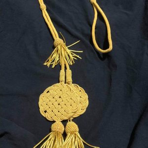 Cord to attach pelisse in ''Trefle'' (1)
